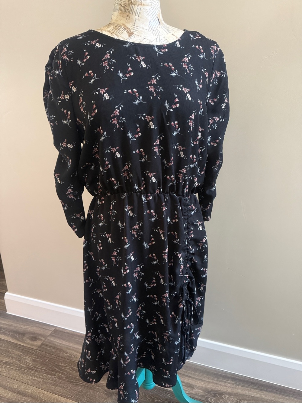 Maurices Black Floral Long Sleeve Midi Dress